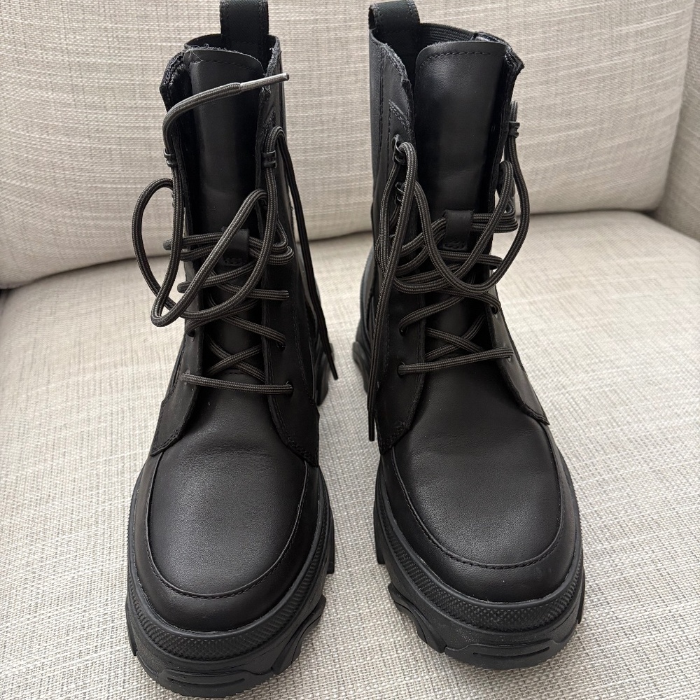 Sorel Black Lace-Up Platform Combat Boots
